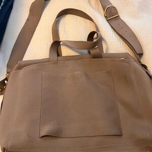 Cuyana weekend we Bag in Brown recycled knit